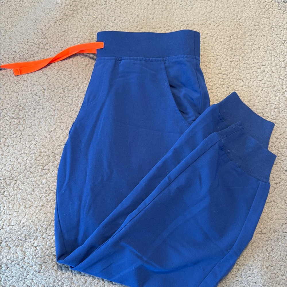 Figs royal Joggers with Orange Accent